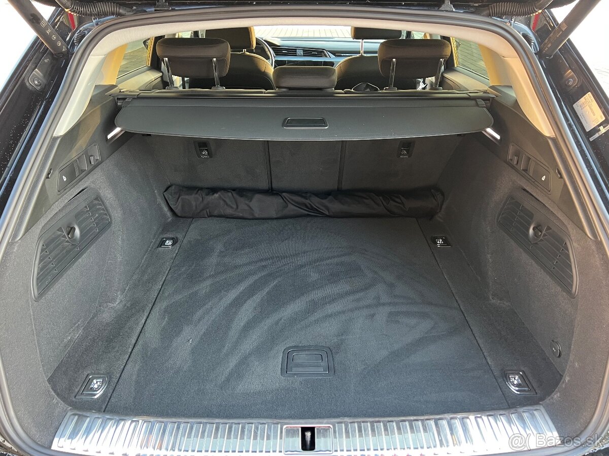 Audi E-tron 50 Quattro S-LINE 33TIS KM - 13