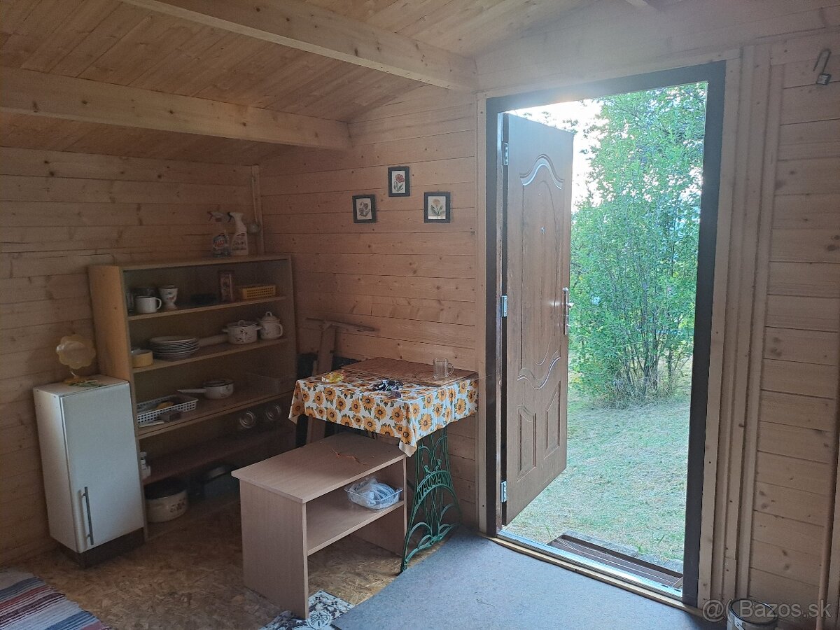 predám záhradnú chatku - 13