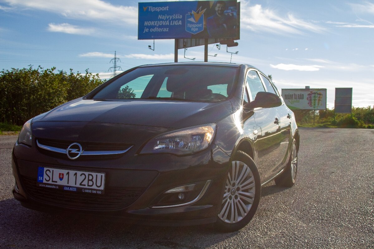 Predám Opel Astra 1.4 Turbo (120k) - 13
