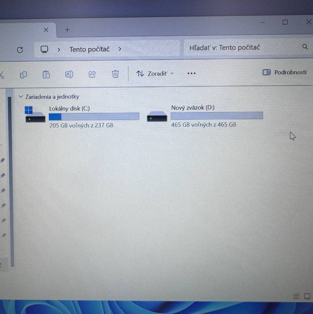 Notebook 14" HP.AMD PRO A10-8730B 4x2,40GHz.8gb ram.256gSSD - 13