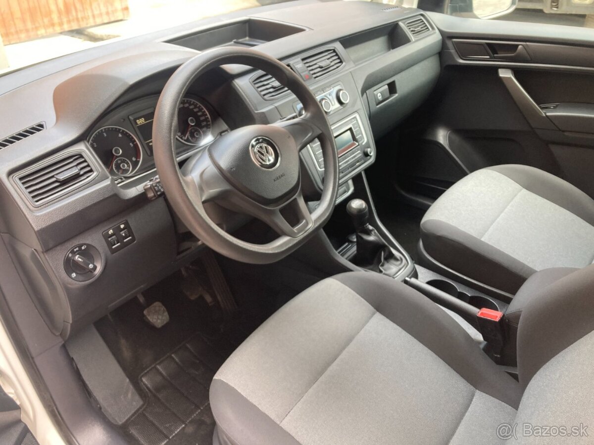 VOLKSWAGEN CADDY 2,0TDi ZARUKA km - 13