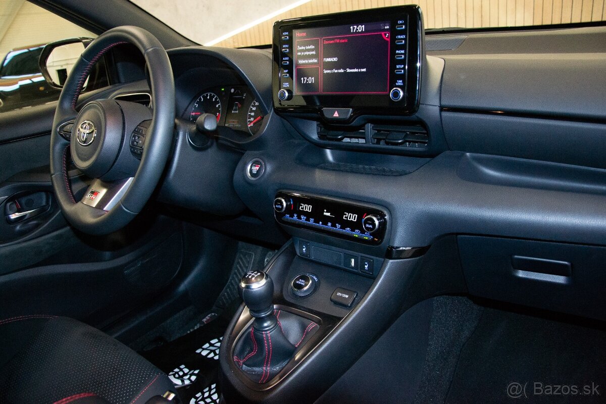 Toyota Yaris 1.6 Turbo GR Four 4WD Dynamic - 13