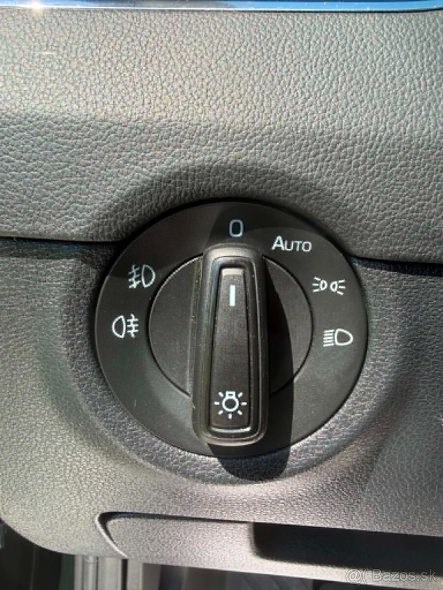 Škoda Octavia Combi 1.6 TDI DSG - 13