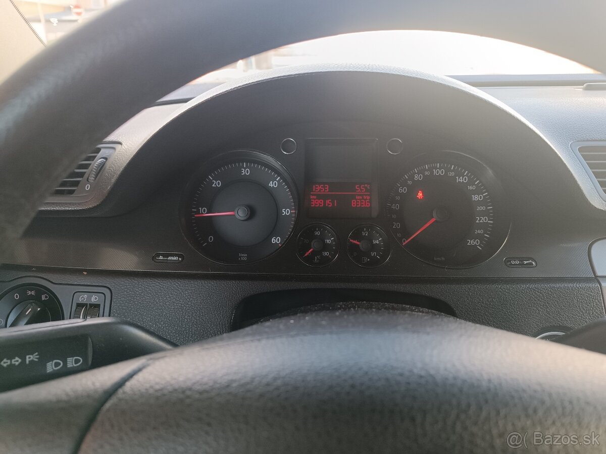 VW Passat B6 1.9TDI - 13