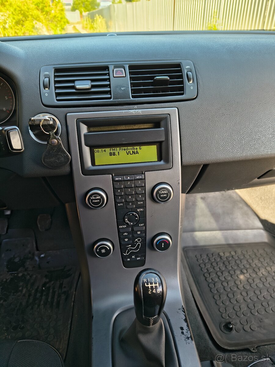 Volvo V50, 2.0 diesel - 13