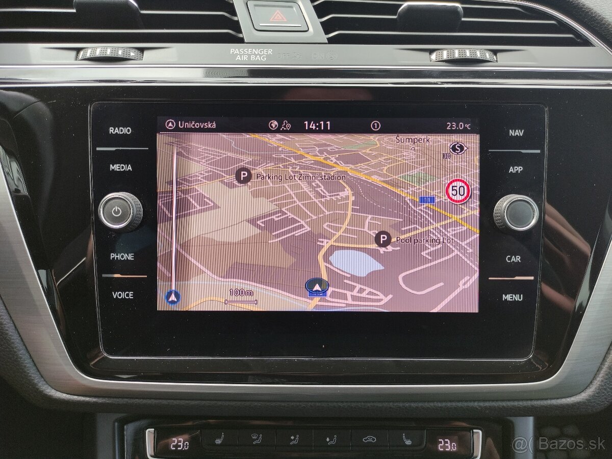 VW Touran TDi DSG FullLED VIRTUAL VYHŘ.SEDAČKY MY21 - 13