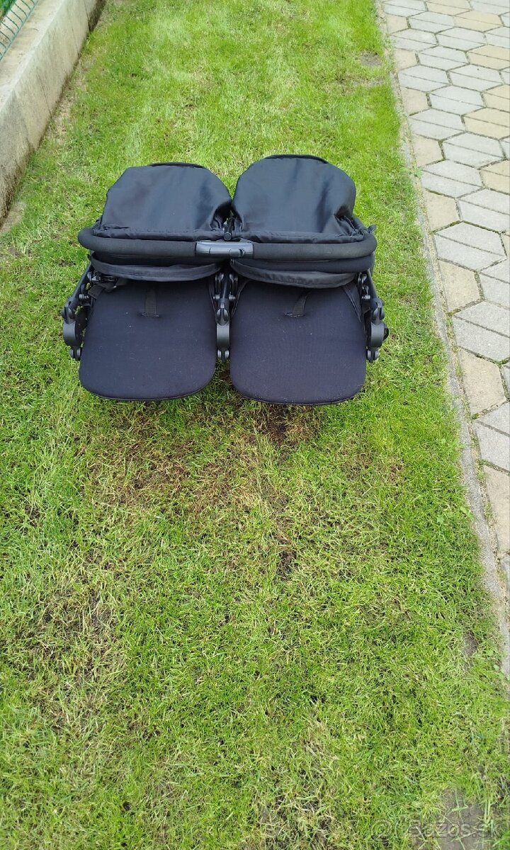 Kočík pre dvojičky Hauck Swift Duo X Black - 13