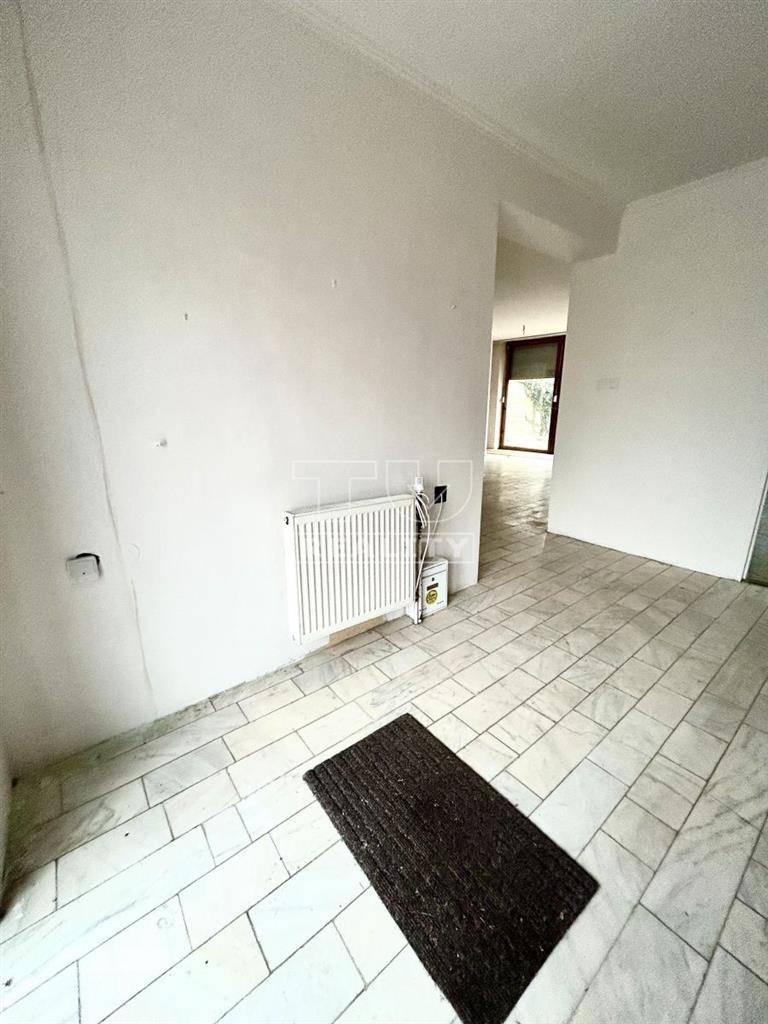 PRESTÍŽNE RODINNÉ BÝVANIE V JEDNEJ Z NAJŽIADANEJŠÍCH... - 13