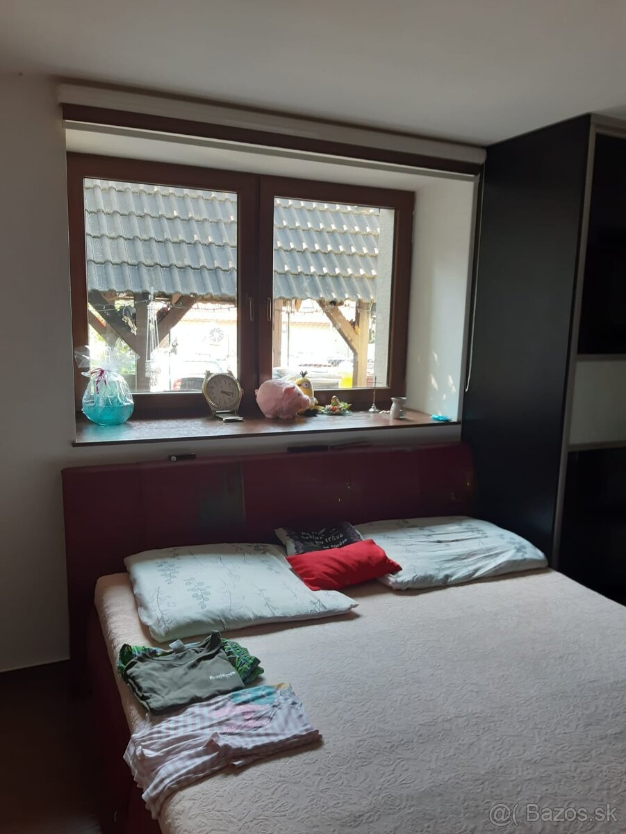 Exkluzívne ponúkame na predaj dva rodinné dom v Môťovej - 13