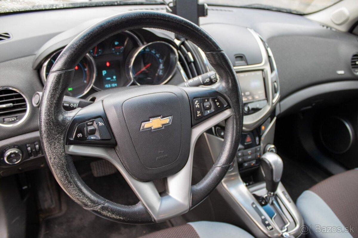 Chevrolet Cruze diesel, automat - 13
