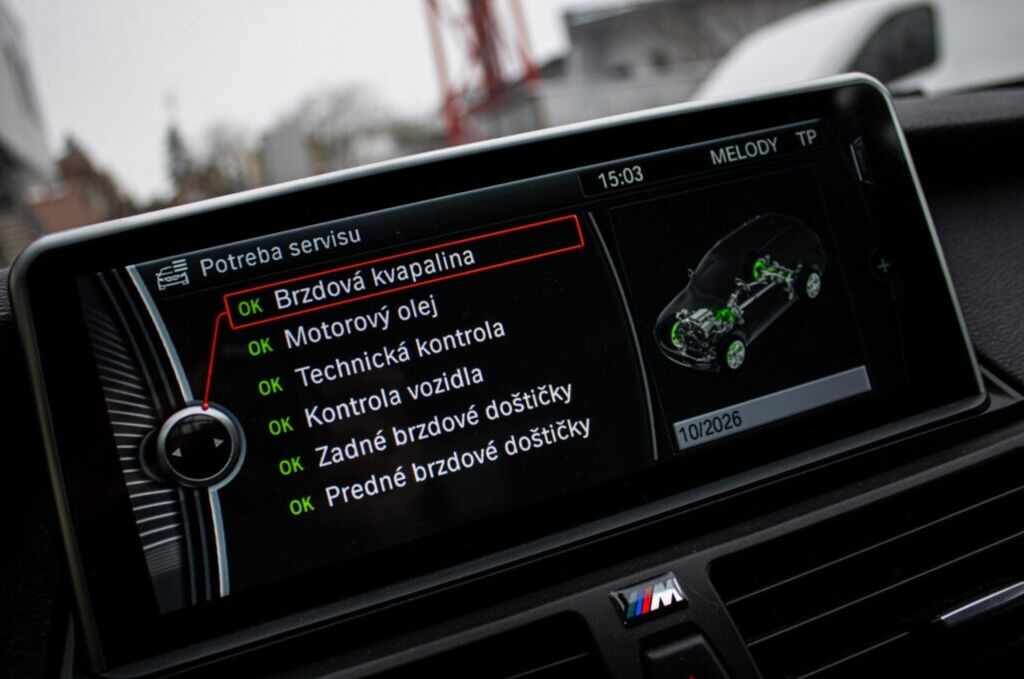 BMW X5 xDrive40d PO ROZVODOCH - 13