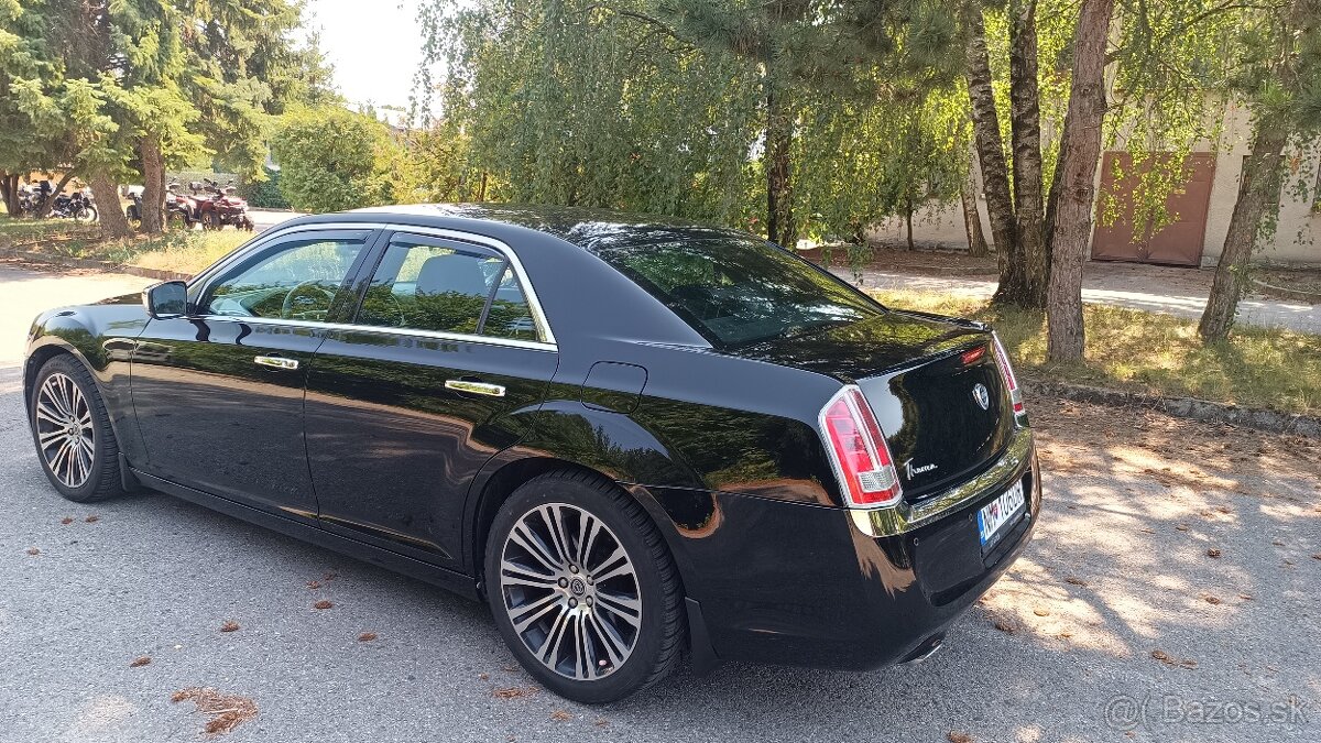 Lancia thema - 13