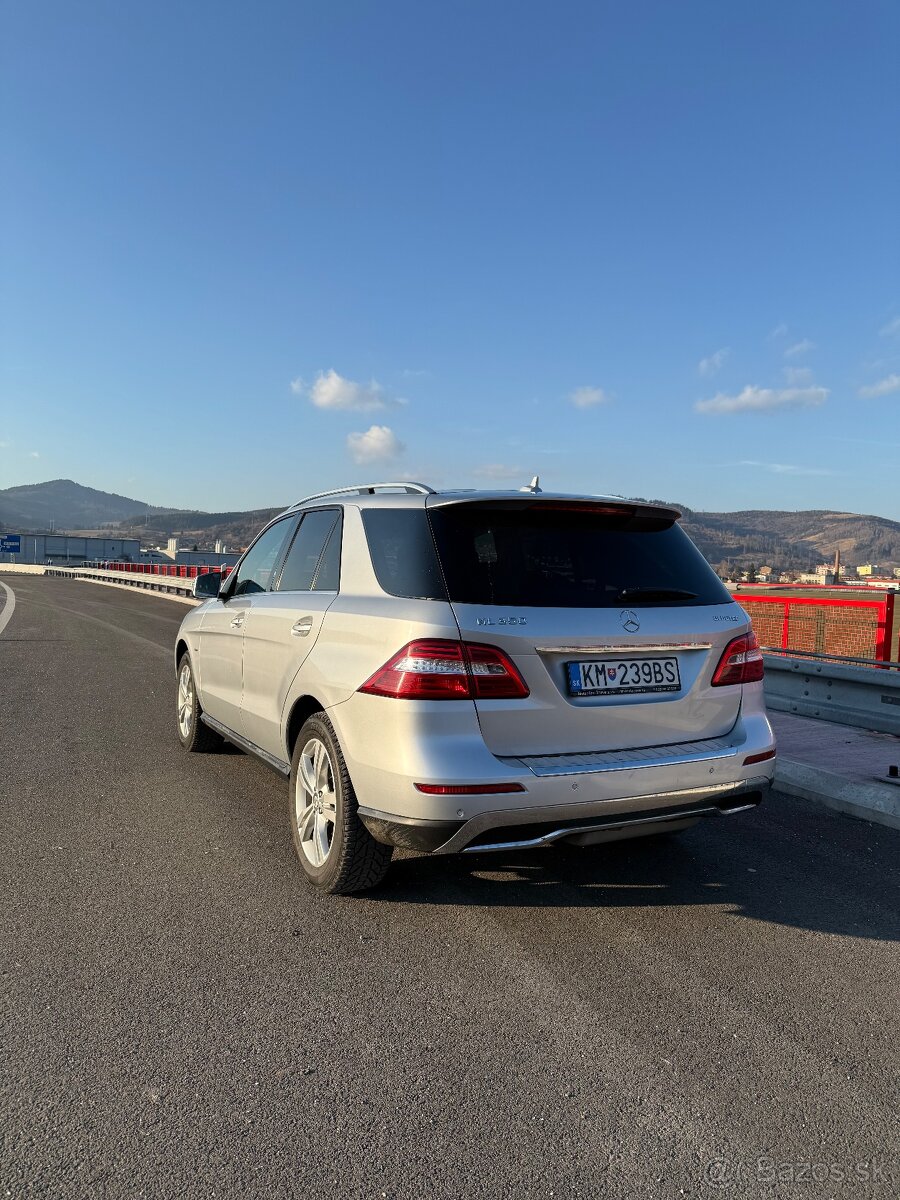 Predám / Vymením Mercedes ML 350 - 13