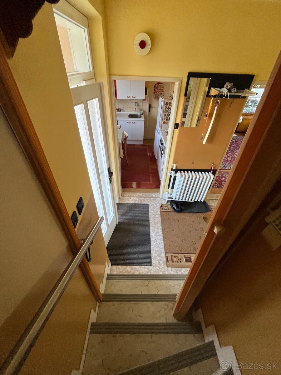 V Štúrove na predaj RD - 13
