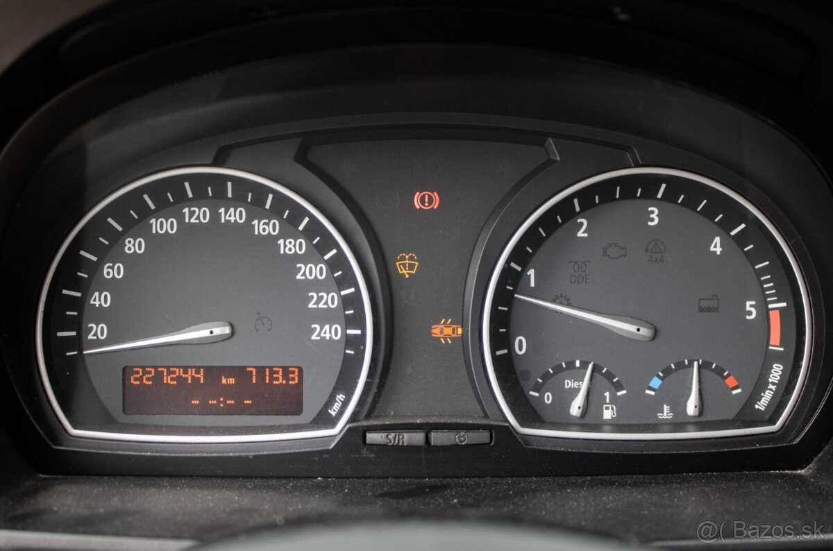 BMW X3 xDrive30d, 160kW (2006) - 13