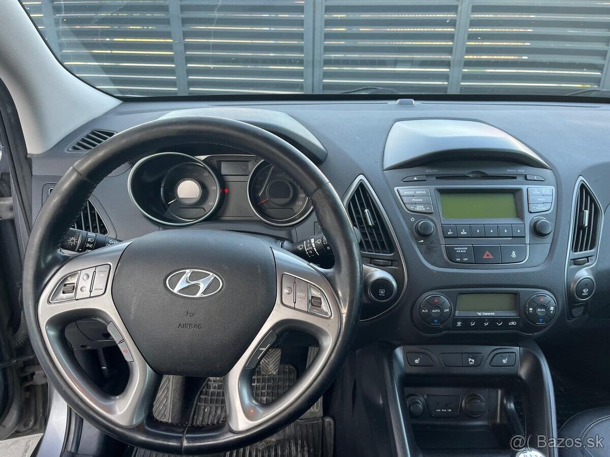 HYUNDAI IX 35 2.0 CRDi - 13