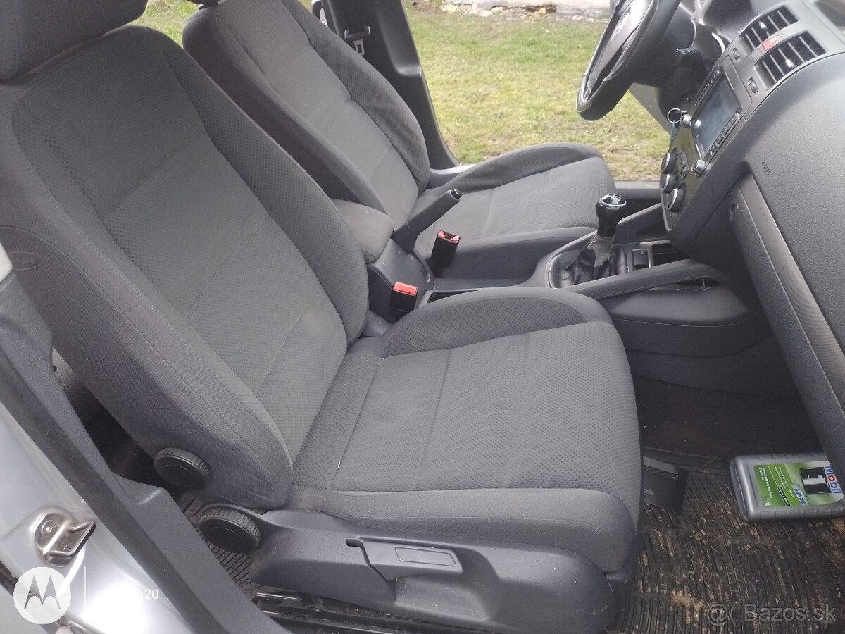 Rozpredám golf 5 - 13