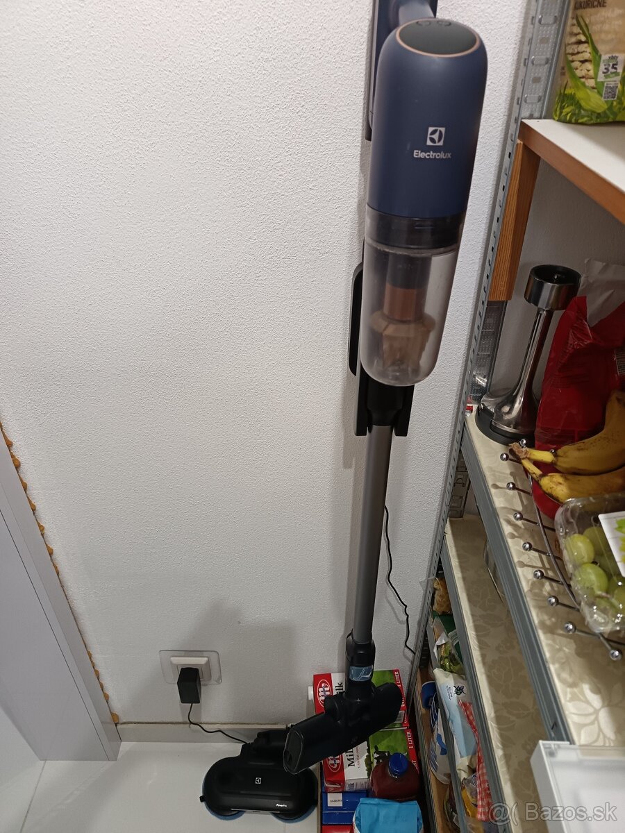 Predám tycovy vysávač ELEKTROLUX..... - 13