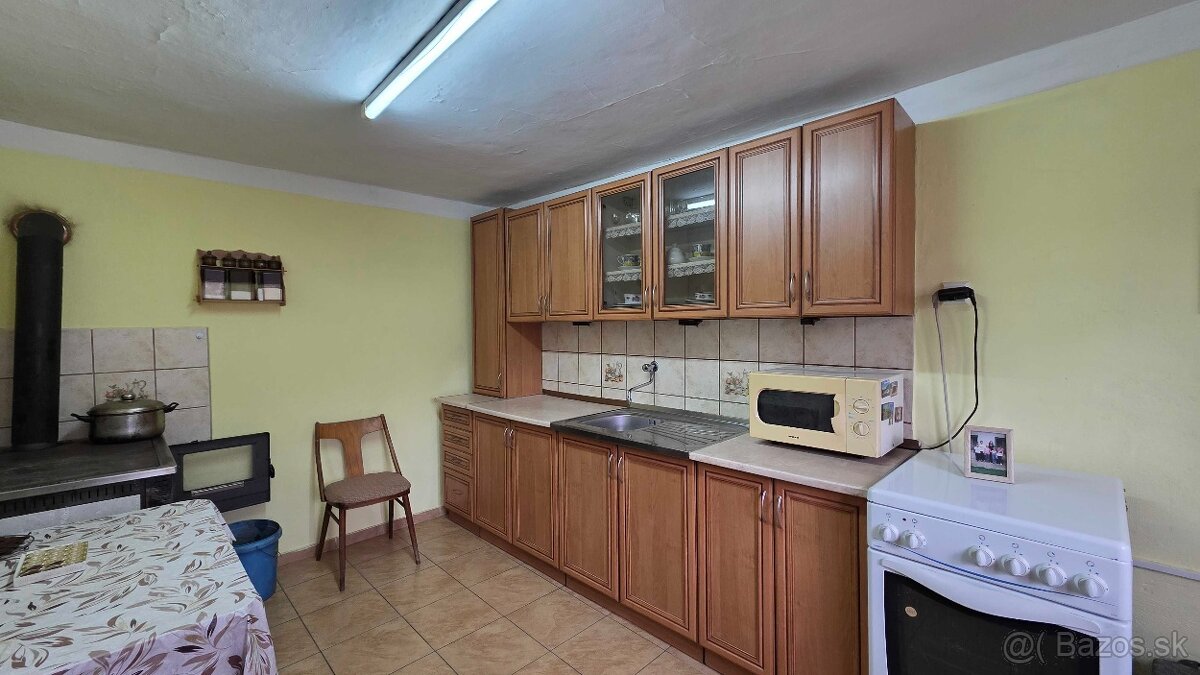 Predaj rodinný dom Handlová, pozemok 1544 m2 - 13