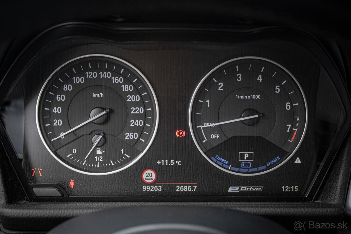 BMW Rad 2 Active Tourer 225xe, 100kW, 5d iPerformance - 13