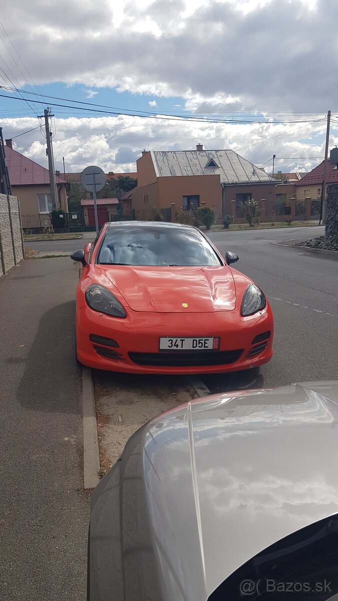 porsche panamera 3.6i PDK - 13