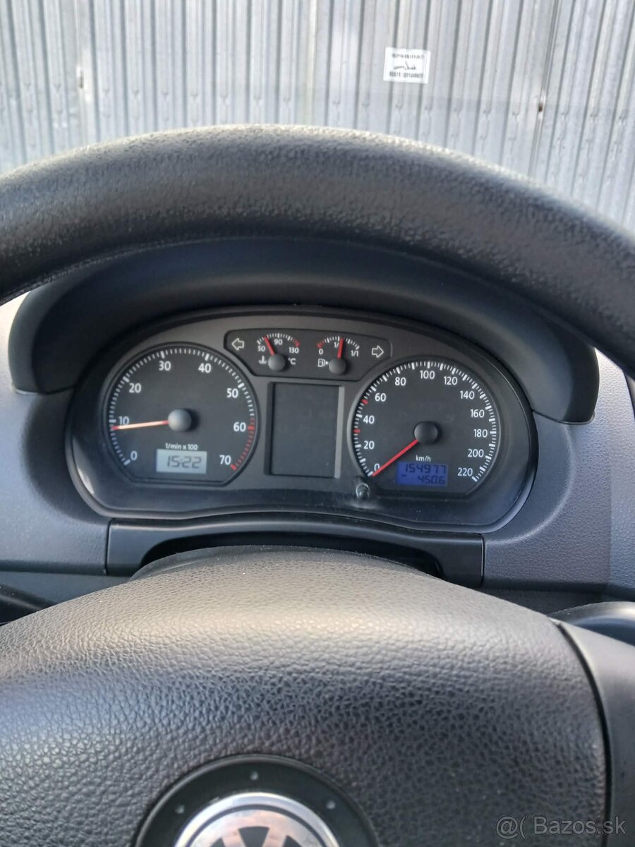 Predam volkswagen Polo 1.2 12V - 13