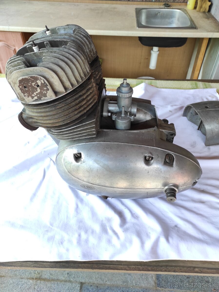 Jawa 350 - 13