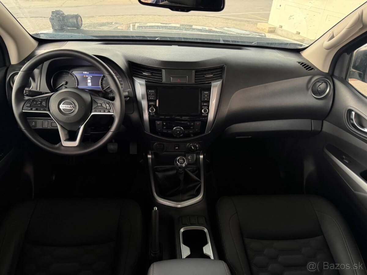 Nissan Navara 2,5i D23 126kW - 13