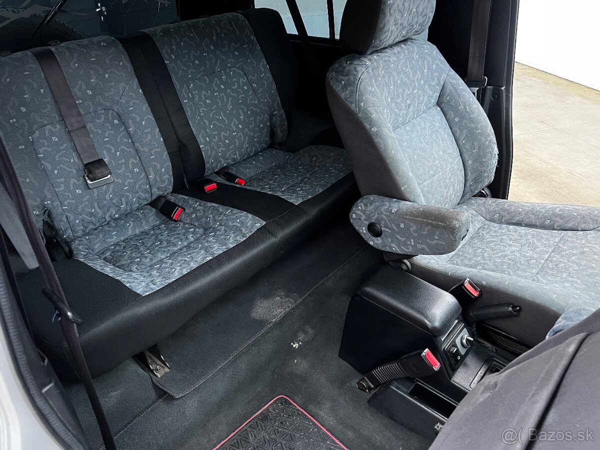 Hyundai Galloper 2.5 TD TC A/C - 13