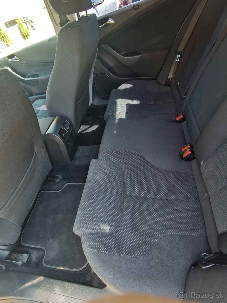 Volkswagen Passat b6 2.0 - 13