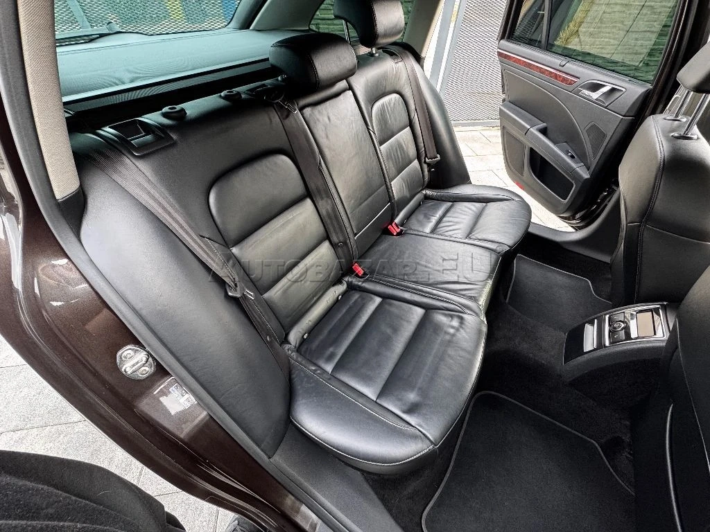 Škoda Superb Combi 2.0 TDI CR 170k - 13