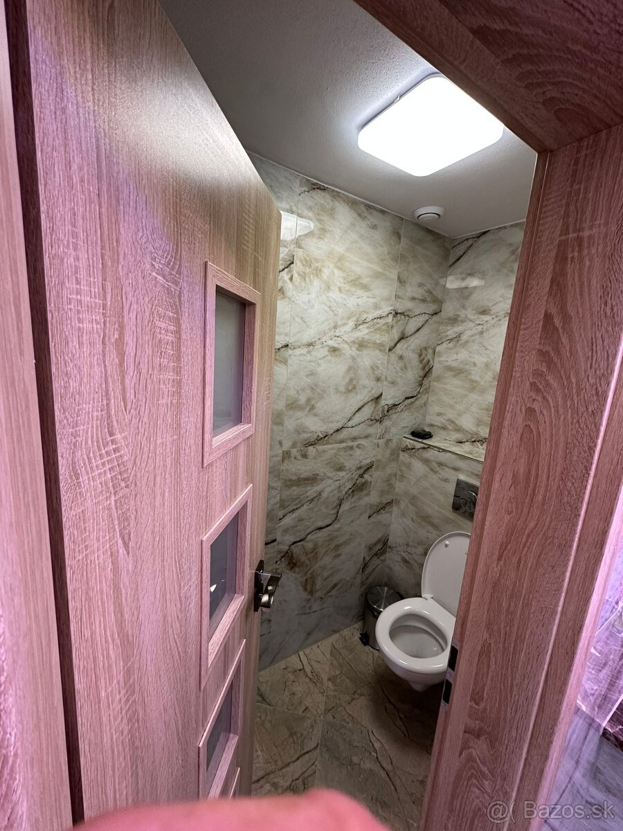 Na prenájom: Moderný kancelársky priestor v centre Ružomberk - 13