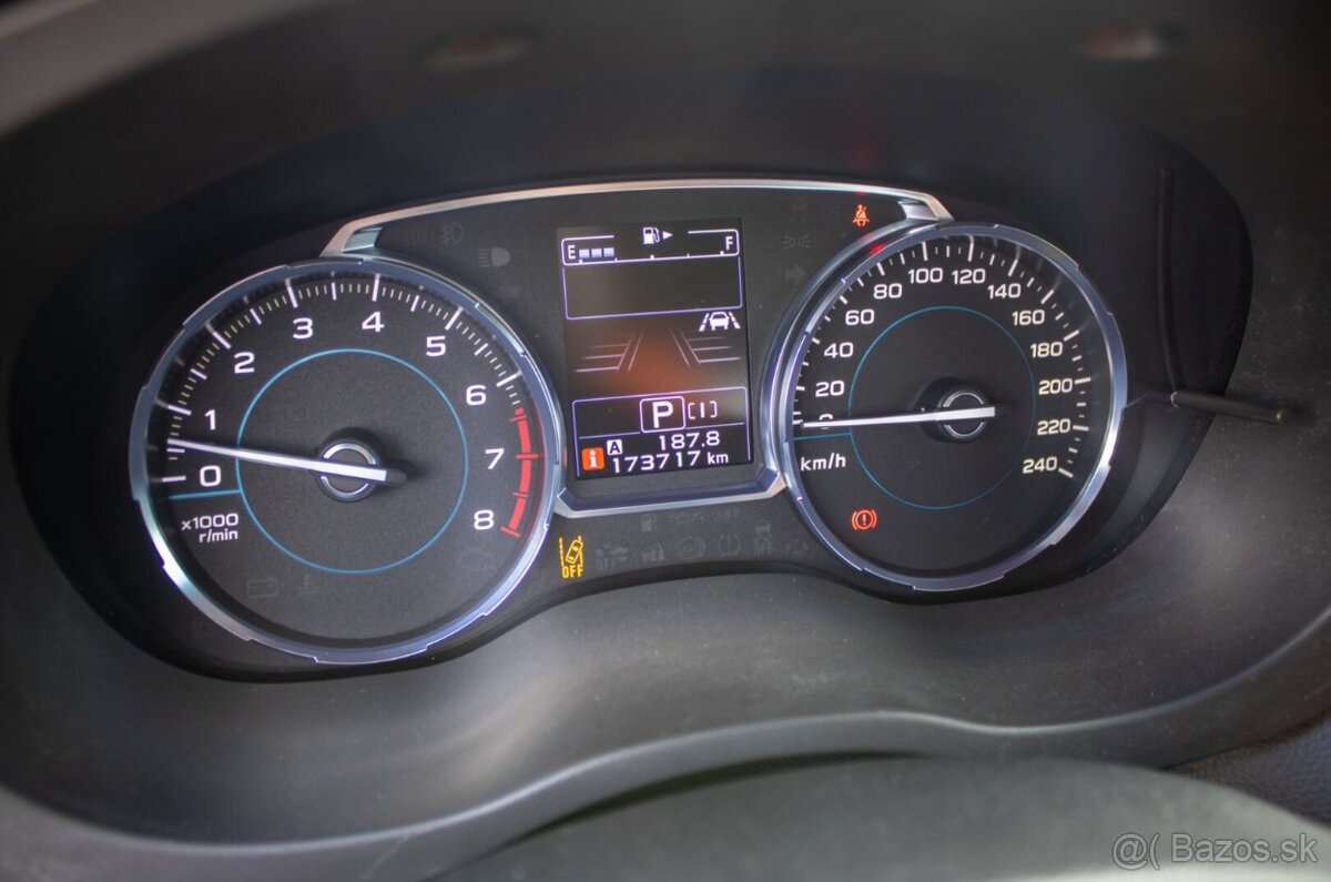 Subaru Forester 2.0i CVT - 13