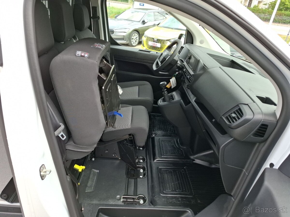 Toyota Proace PANEL VAN L1 2.0L 144K 6MT - 13