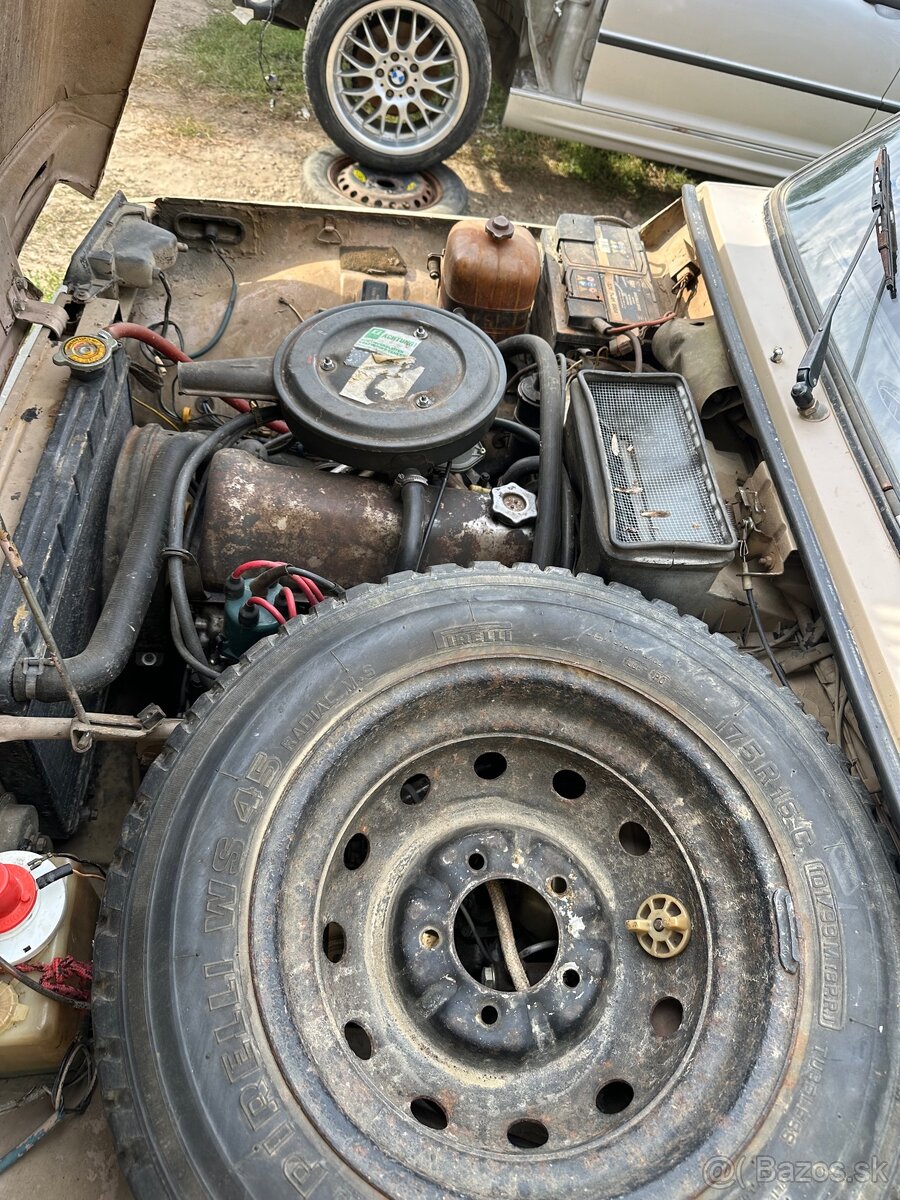 Lada Niva 1600 - 13