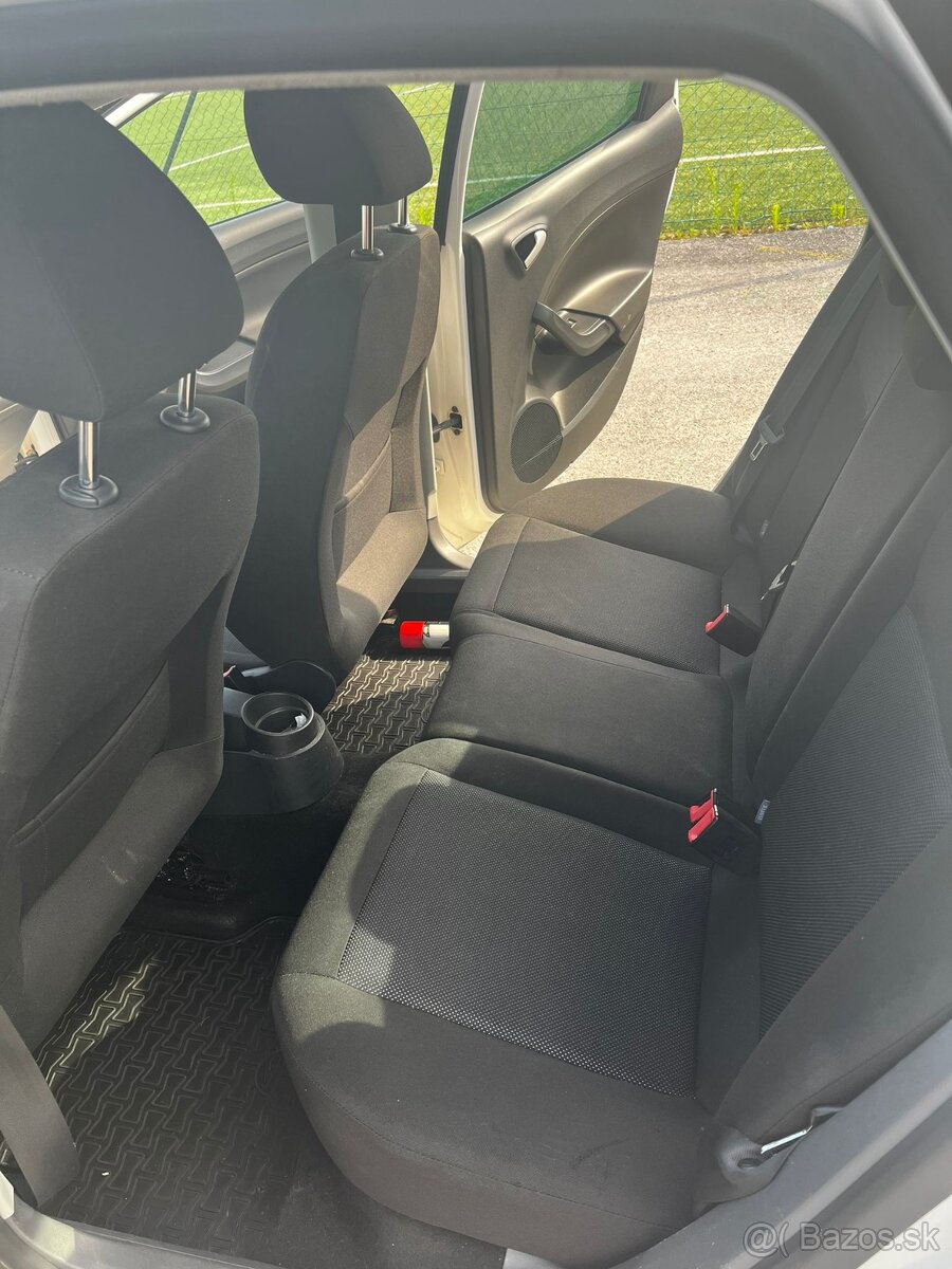 Predám Seat Ibiza Sport - 13