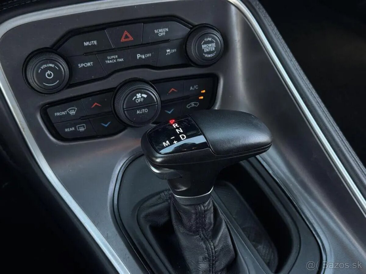 Dodge Challenger R/T 2020 - 13