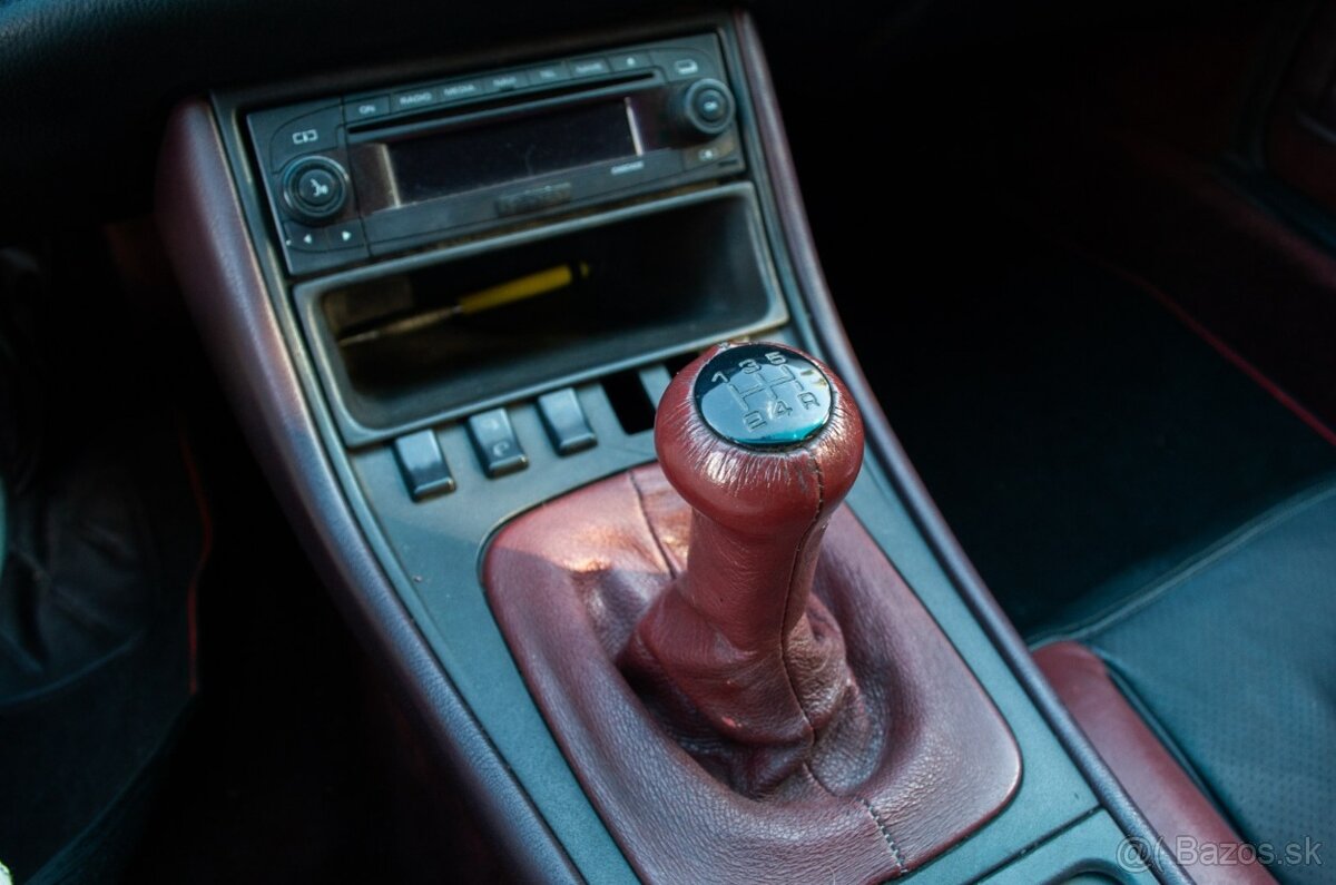 Porsche 944 2.5 Targa - 13