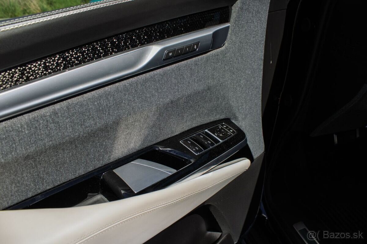 Cadillac Escalade ESV-V 509kW - 13