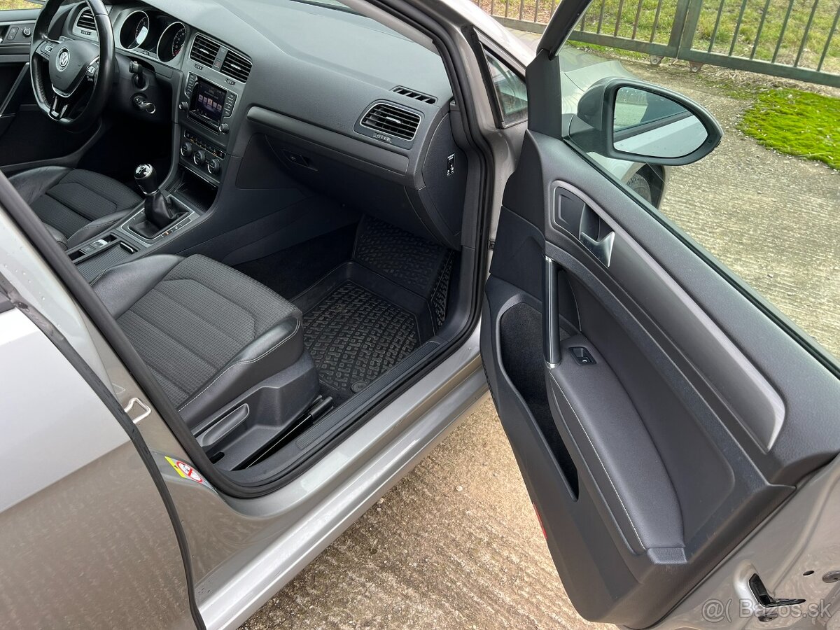 Volkswagen Golf 7 Variant 2.0 TDI 110kw - 13