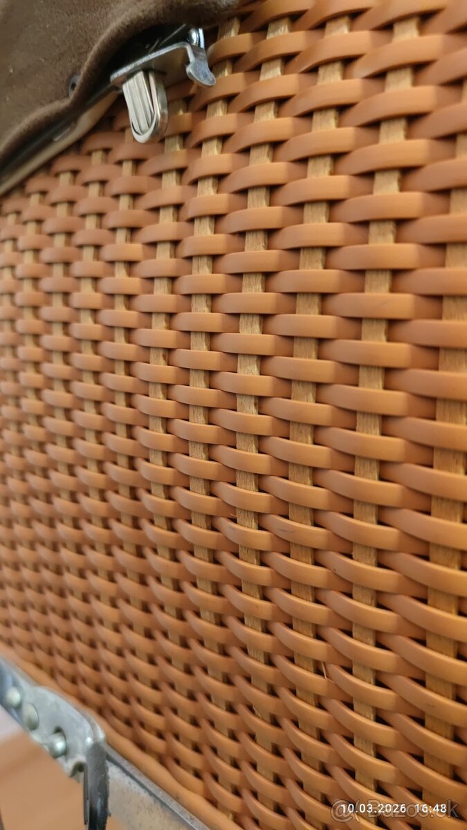 RETRO KOCIK LIBERTA - 13