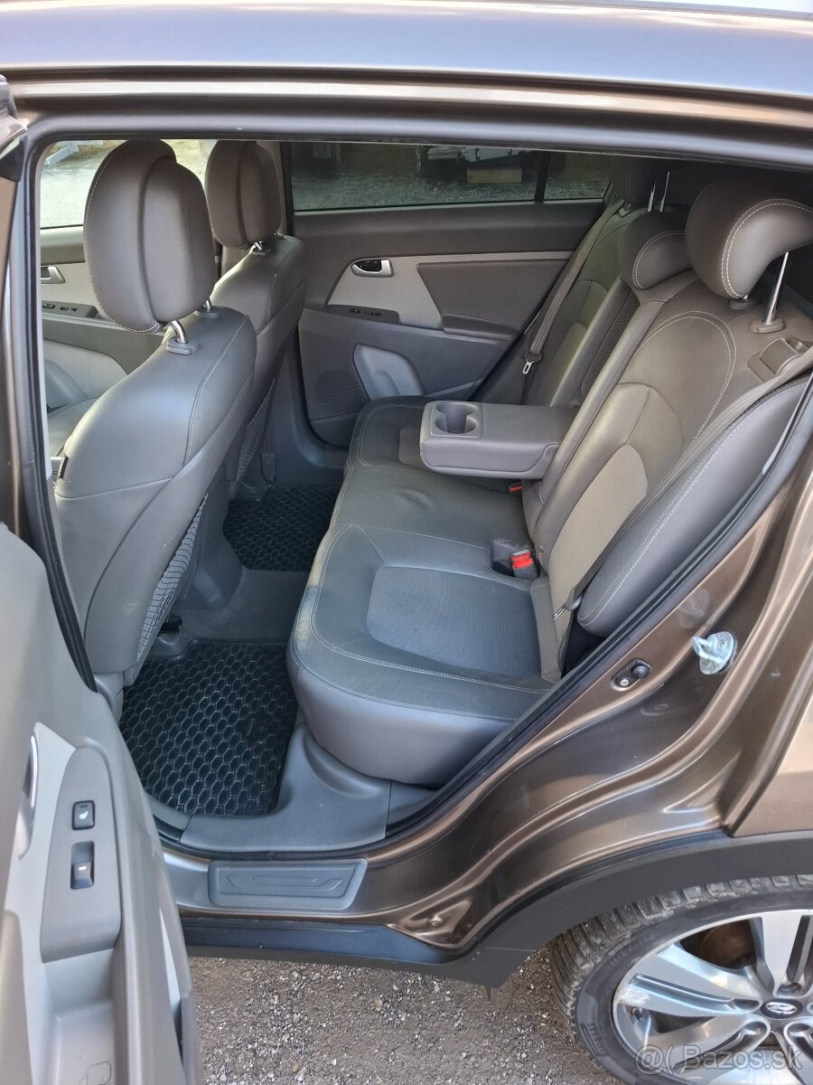 Kia Sportage 1.7 Crdi 85KW 2012 2WD - 13