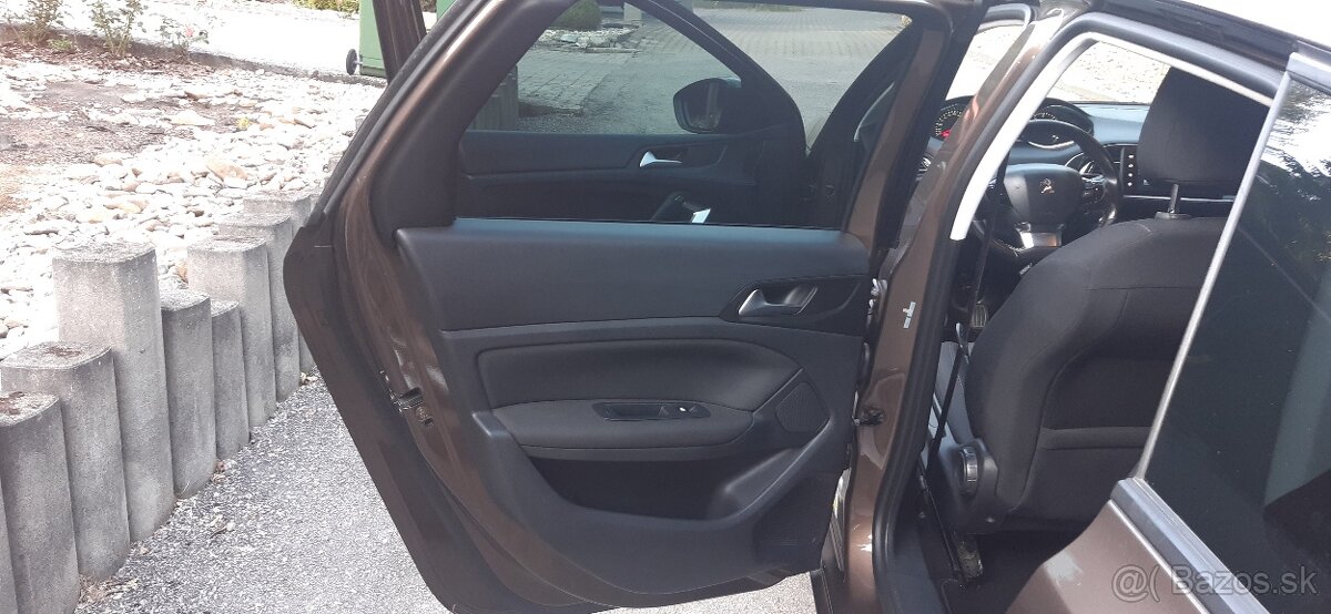 Predám Peugeot 308 S.W. - 13