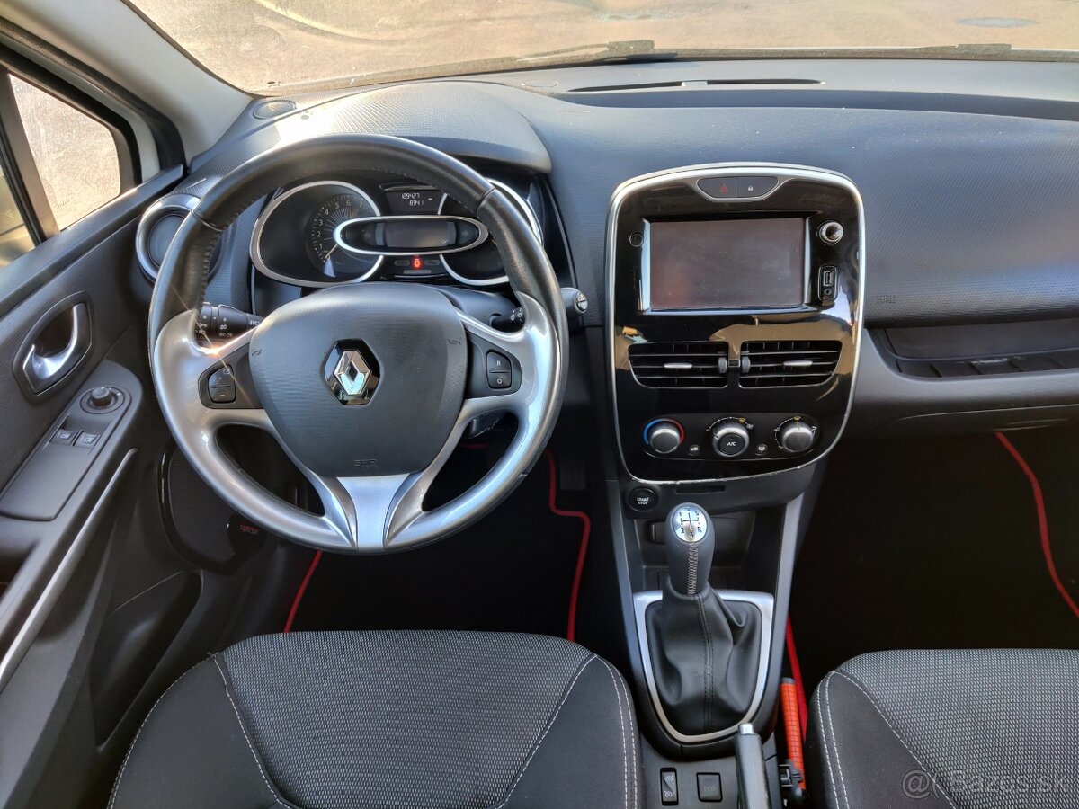 Renault Clio - 13