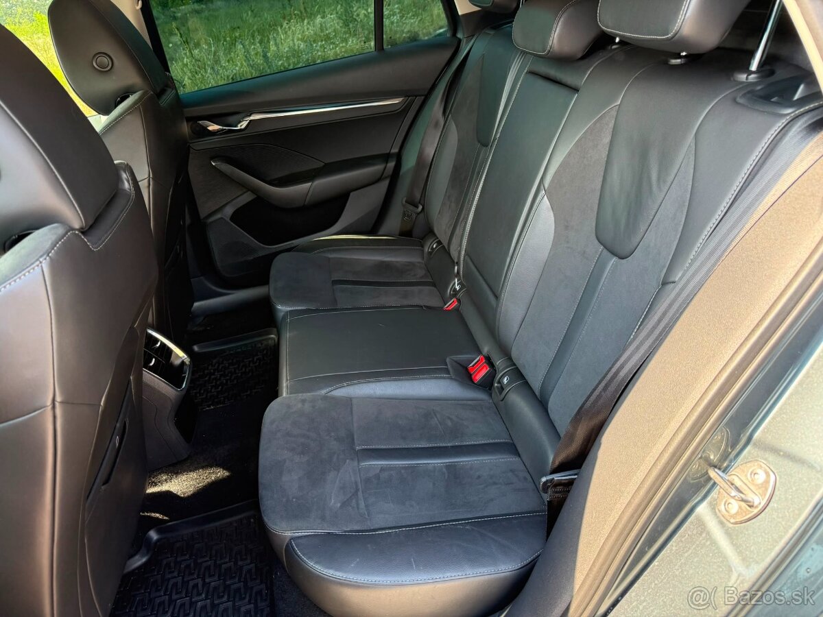 Škoda Octavia Combi 2.0 TDI - 13