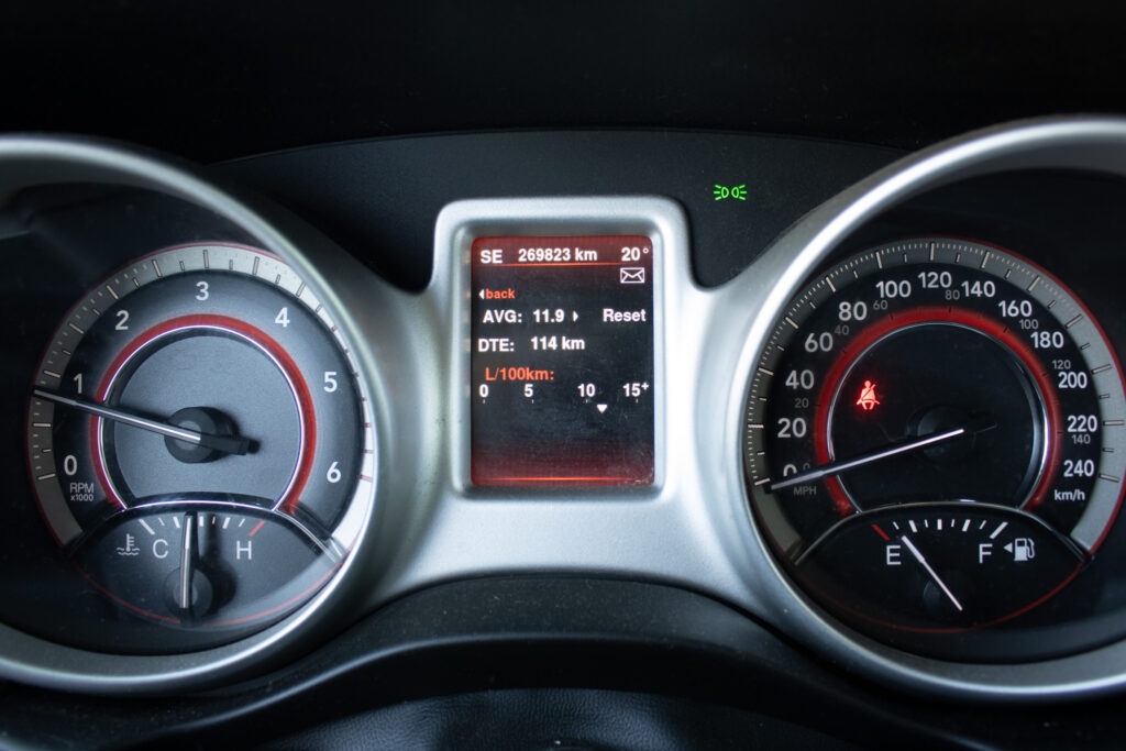 Fiat Freemont z roku 2014 - 13