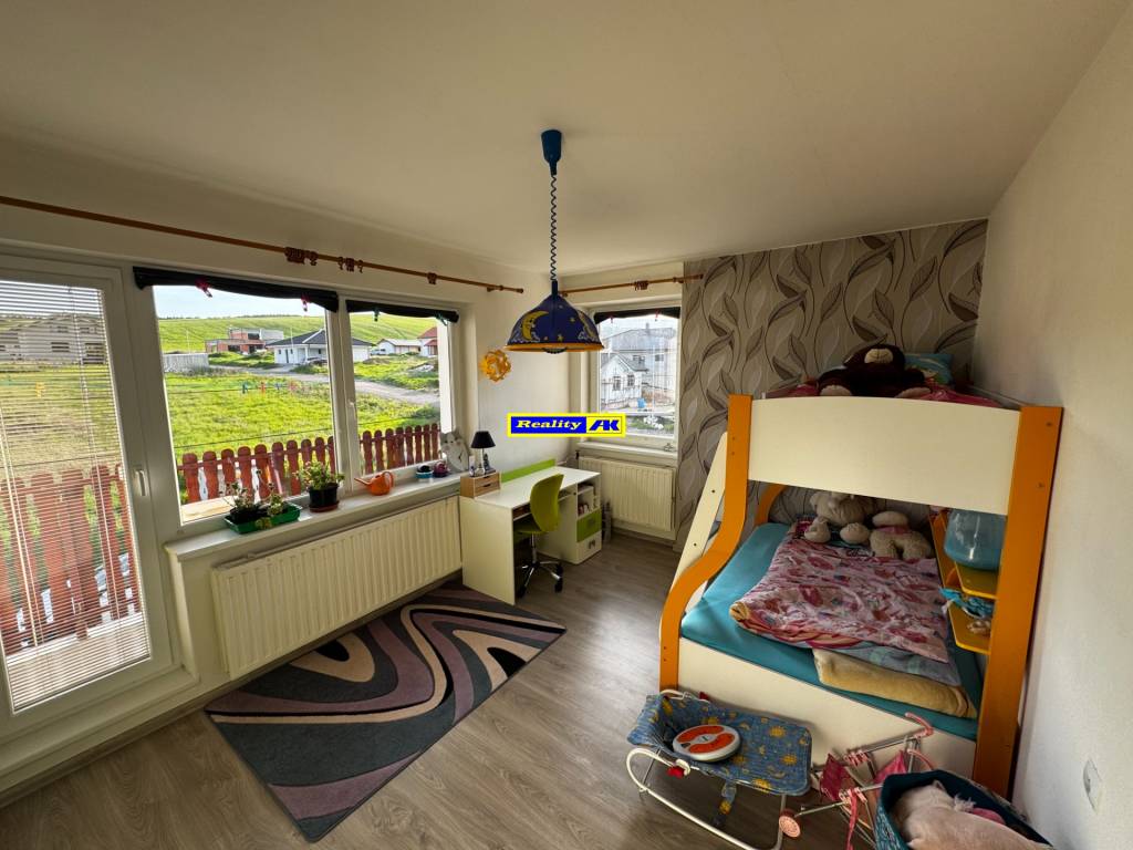 Rodinný dom na predaj Valča - 13