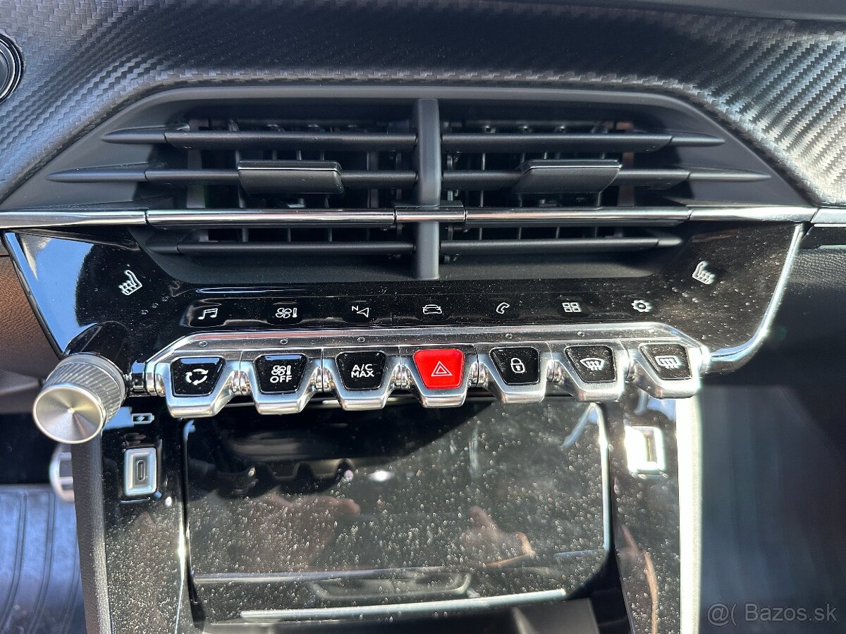 Peugeot 208 GT 1.2 PureTech 100k--8955KM-STAV NOVEHO AUTA--- - 13