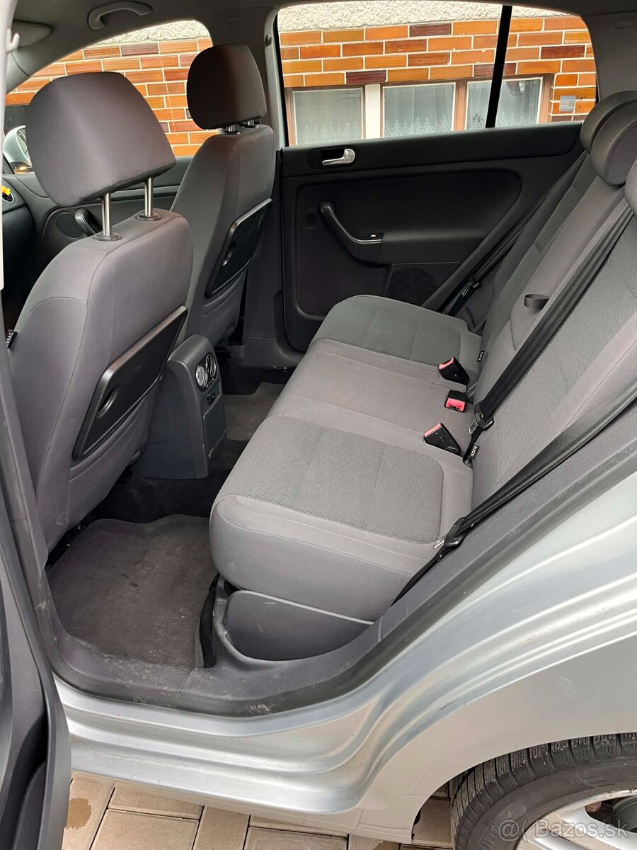 Volkswagen Golf 5 plus 1.9TDI - 13