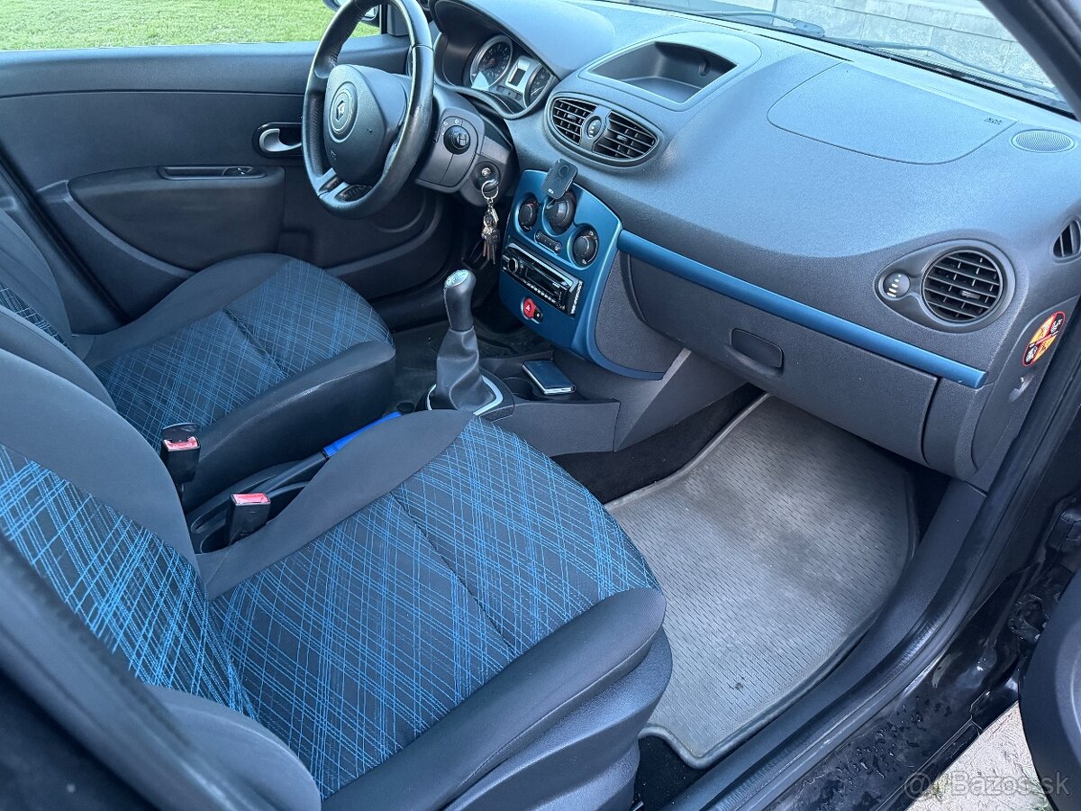 Renault clio 3 - 13
